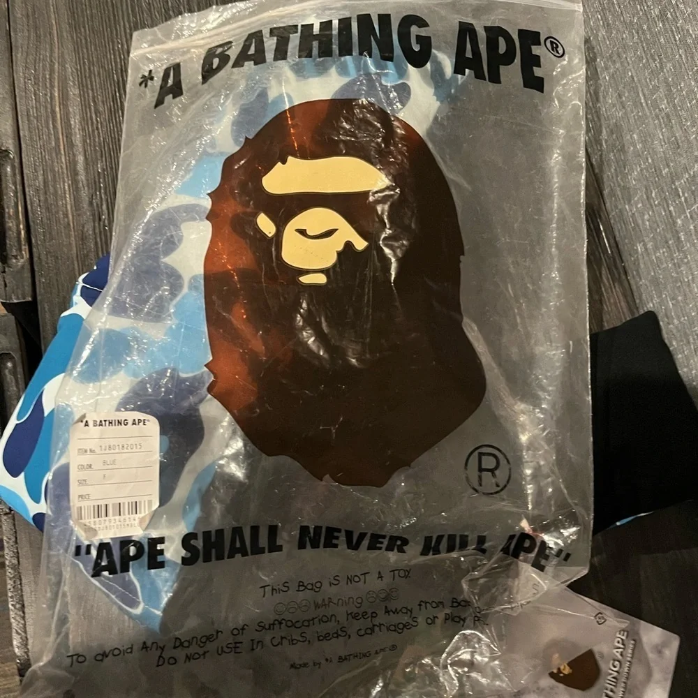 NWT Bape A Bathing Ape ABC Camo Pocket Fleece Scarf Blue